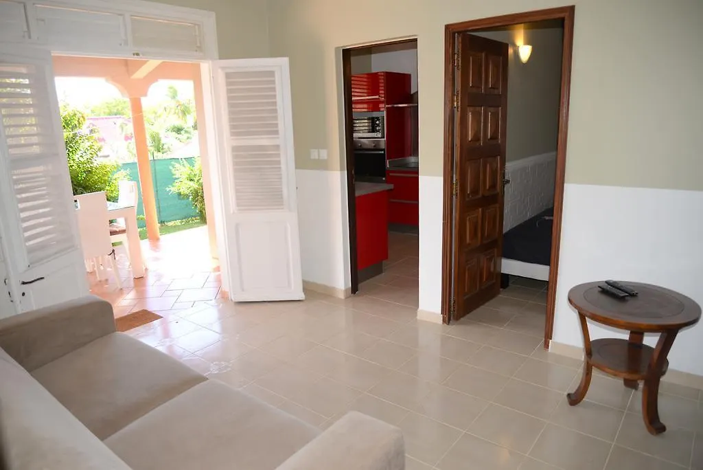 Villas Sainte-Anne 0*,  Martinique